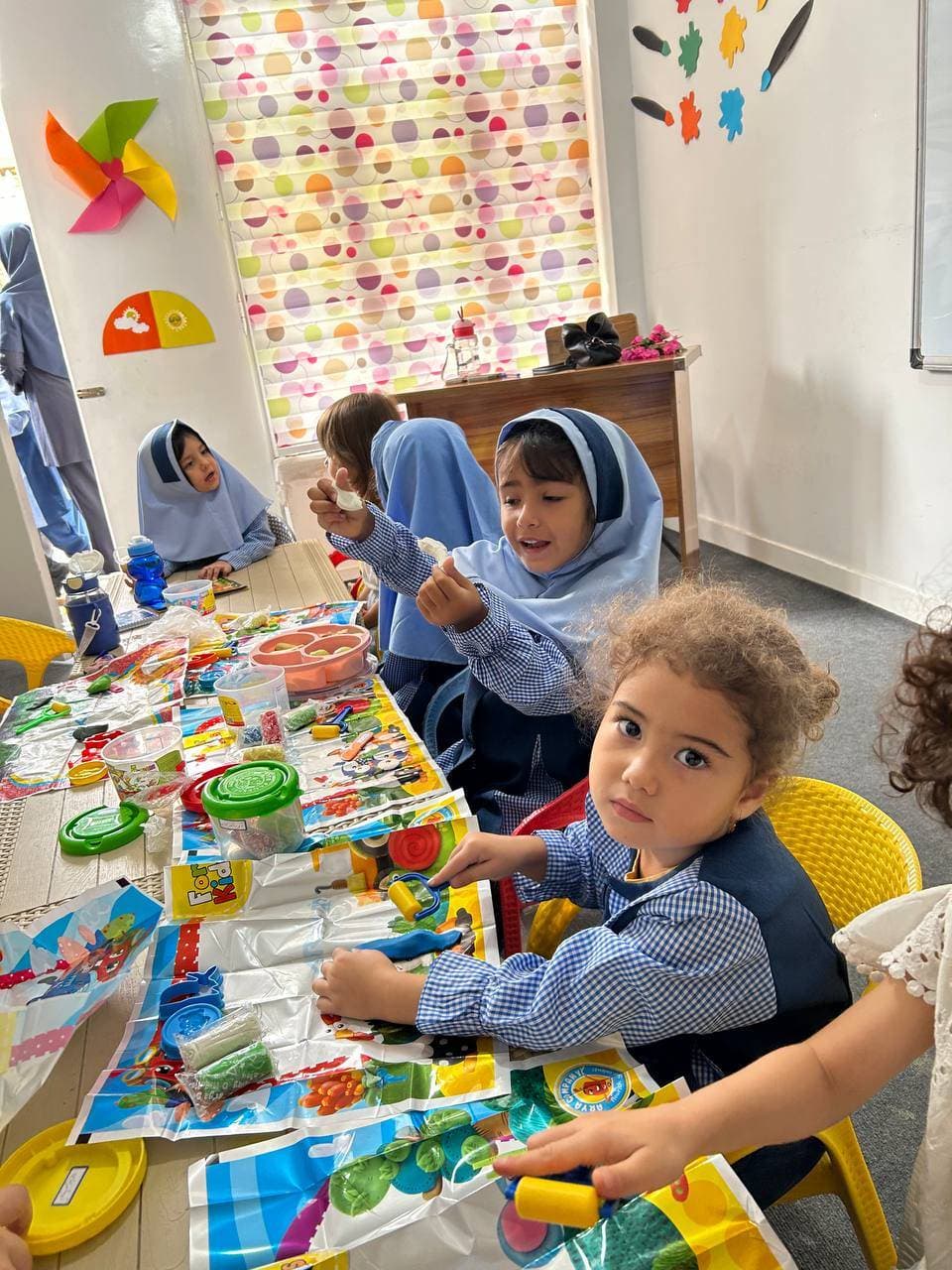 پیش دبستانی و دبستان دخترانه غیر دولتی ظفر