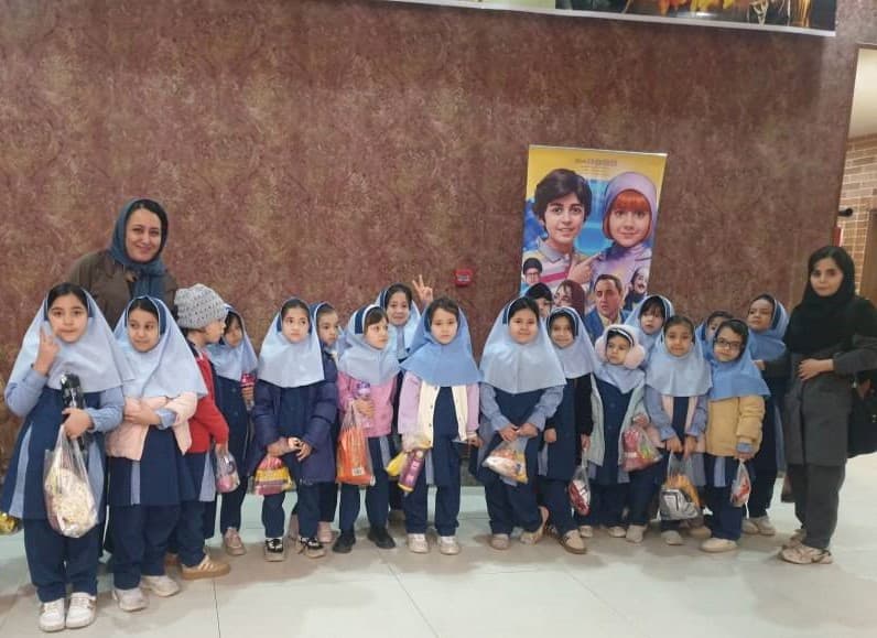 اردوی سینما دانش آموزان مدرسه ظفر