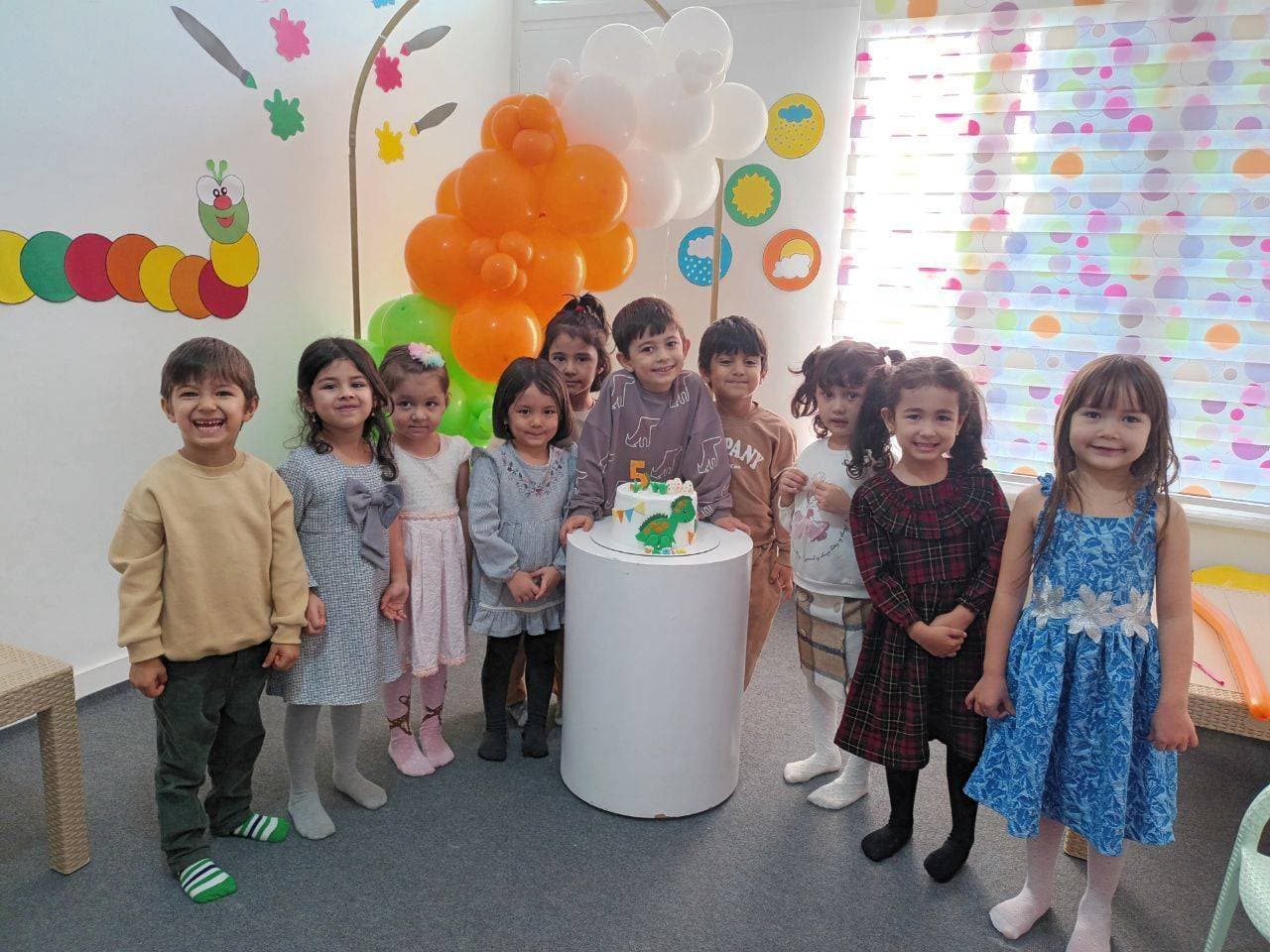 پیش دبستانی و دبستان دخترانه غیر دولتی ظفر