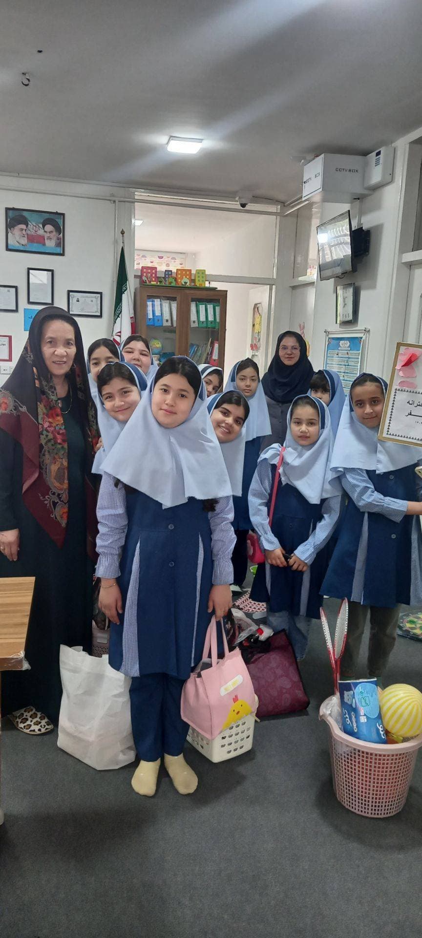 پیش دبستانی و دبستان دخترانه غیر دولتی ظفر
